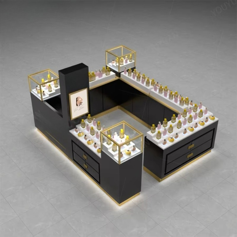 تصميمات جديدة 2026 مخصصة لأكشا - مراجعة Perfume In Fragrance Shop وسعره