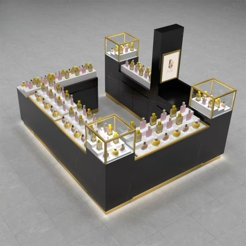 تصميمات جديدة 2026 مخصصة لأكشا - مراجعة Perfume In Fragrance Shop وسعره