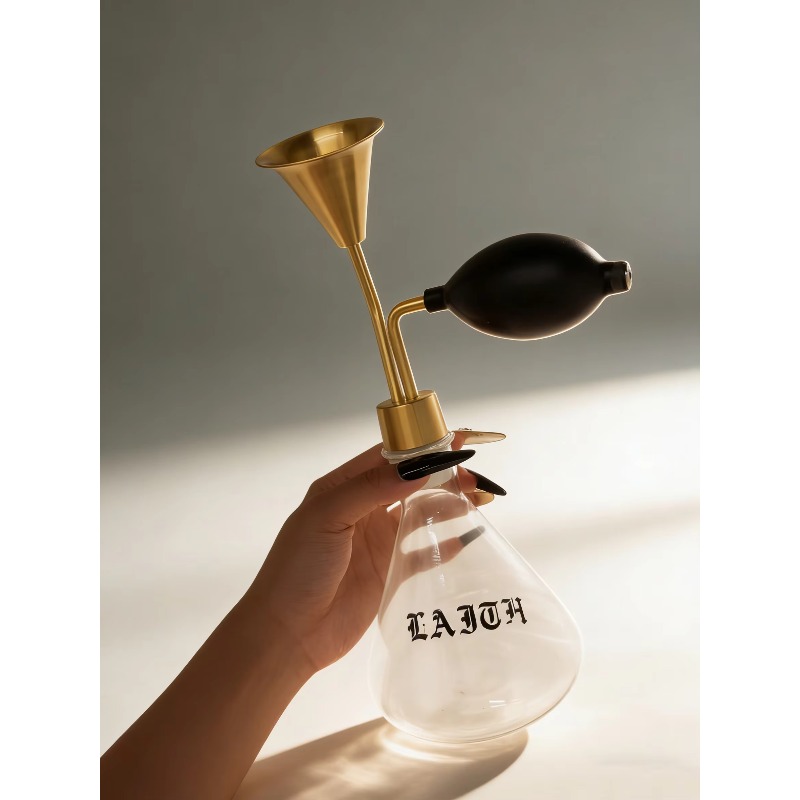 زجاجة اختبار عطور زجاجية ذهبية - مراجعة Perfume In Fragrance Shop وسعره