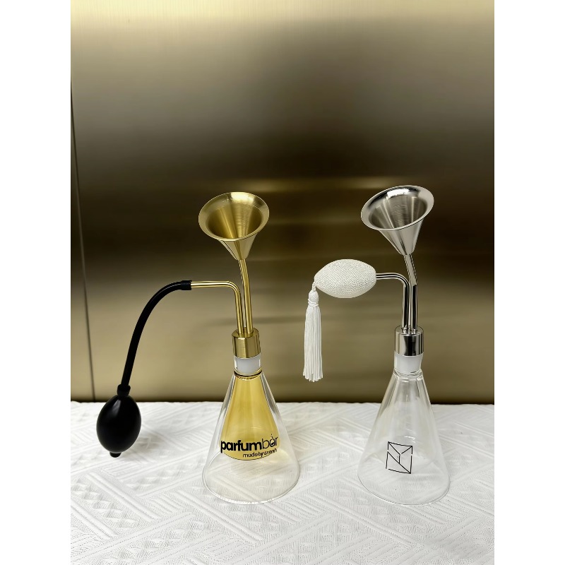 زجاجة اختبار عطور زجاجية ذهبية - مراجعة Perfume In Fragrance Shop وسعره